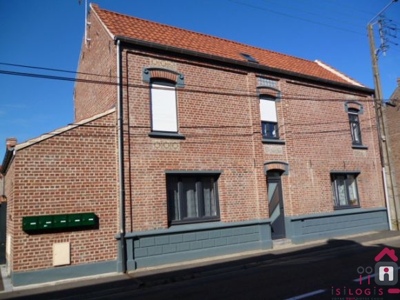 Camphin en Carembault, Appartement T3 690€ Hors Charges Duplex-70m², 2 chambres et parking,