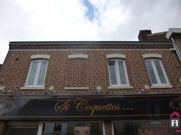 PHALEMPIN CENTRE, A LOUER BUREAU, 300€ TTC HORS CHARGES.
