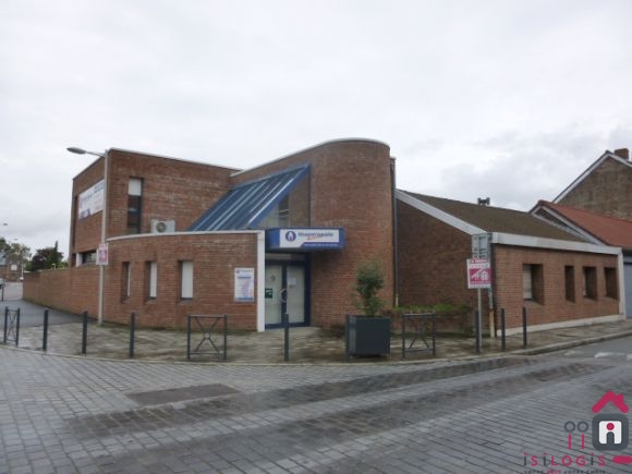 CARVIN, ENSEMBLE IMMOBILIER BATI SUR + DE 2000M².
