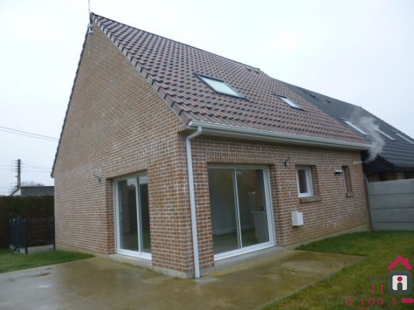 THUMERIES, PLAIN PIED SEMI INDIVIDUEL, 98M² HABITABLES, SUR 300M² DE TERRAIN ENVIRON.