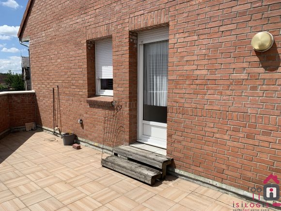 CAMPHIN EN CAREMBAULT, T2, 60 m² HABITABLES AVEC TERRASSE ET GARAGE.