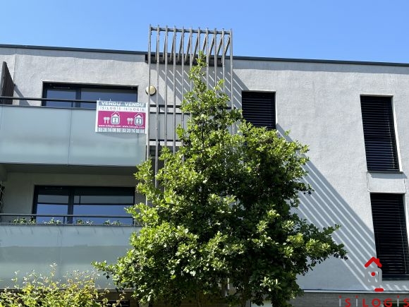 PHALEMPIN CENTRE, TYPE 3 BBC, 68M² HABITABLES, GARAGE ET PARKING.