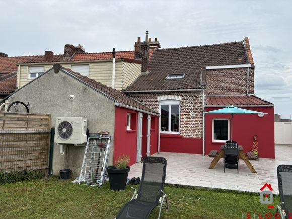 SECLIN, MAISON 75M² HABITABLES ET BATIE SUR 307M² DE TERRAIN.