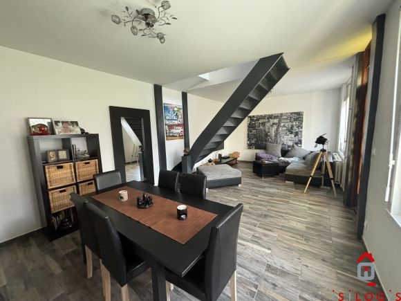 PHALEMPIN CENTRE, MAISON 90M² HABITABLES BATIE SUR 258M² DE TERRAIN.