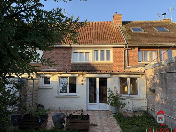 WAHAGNIES, MAISON 94M² HABITABLES BATIE SUR 239M² DE TERRAIN.