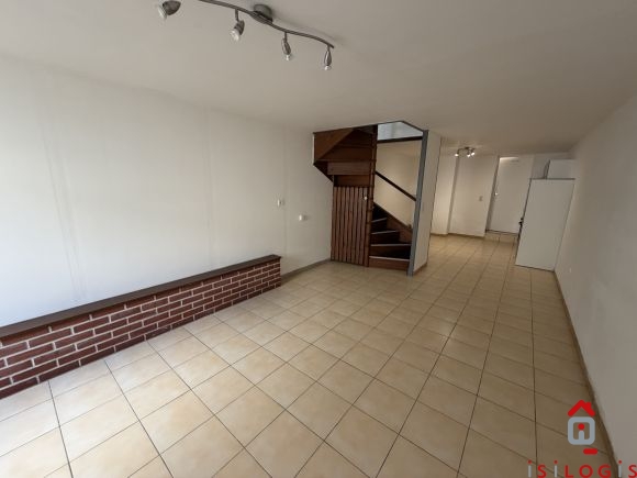 BAUVIN CENTRE, TYPE 3, 81M² HABITABLES AVEC GARAGE SUR 139M².